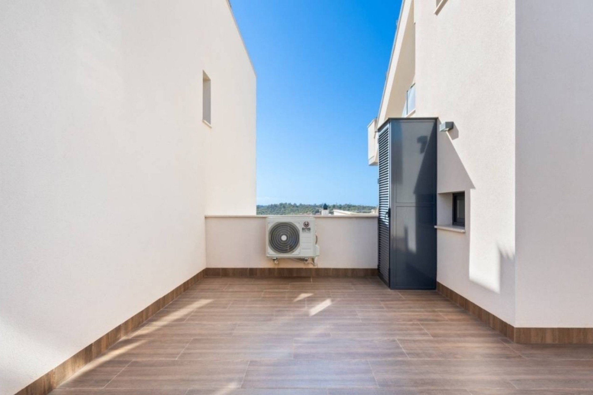 Wiederverkauf - Wohnung -
San Miguel de Salinas