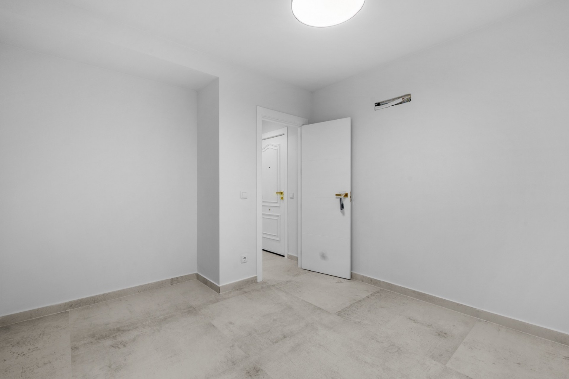 Wiederverkauf - Wohnung -
Torrevieja - Playa del Acequión