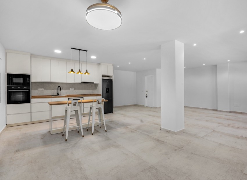 Wiederverkauf - Wohnung -
Torrevieja - Playa del Acequión