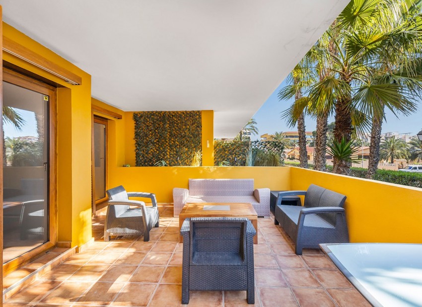 Wiederverkauf - Wohnung -
Torrevieja - Punta Prima