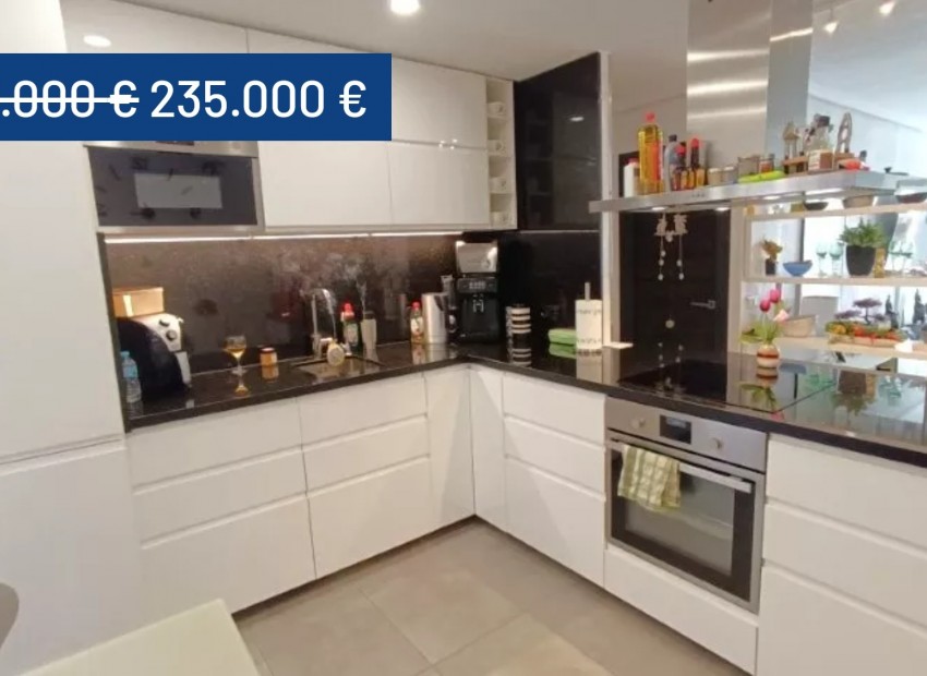 Wiederverkauf - Wohnung -
Torrevieja