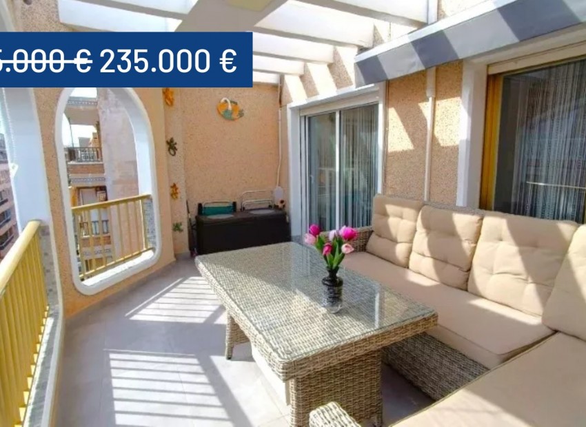 Wiederverkauf - Wohnung -
Torrevieja