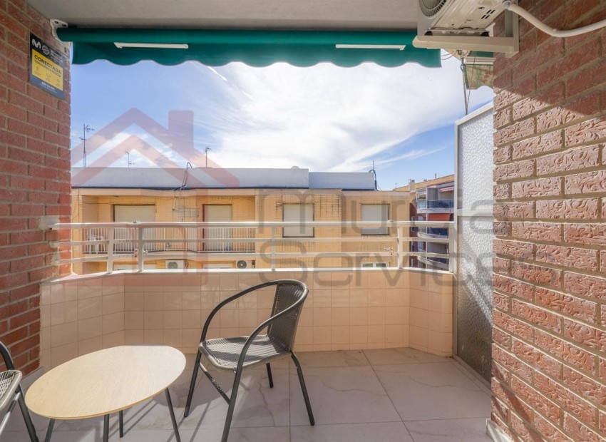 Wiederverkauf - Wohnung -
Torrevieja