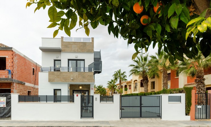 Willa - Nowe budownictwo - Torrevieja - SE5014