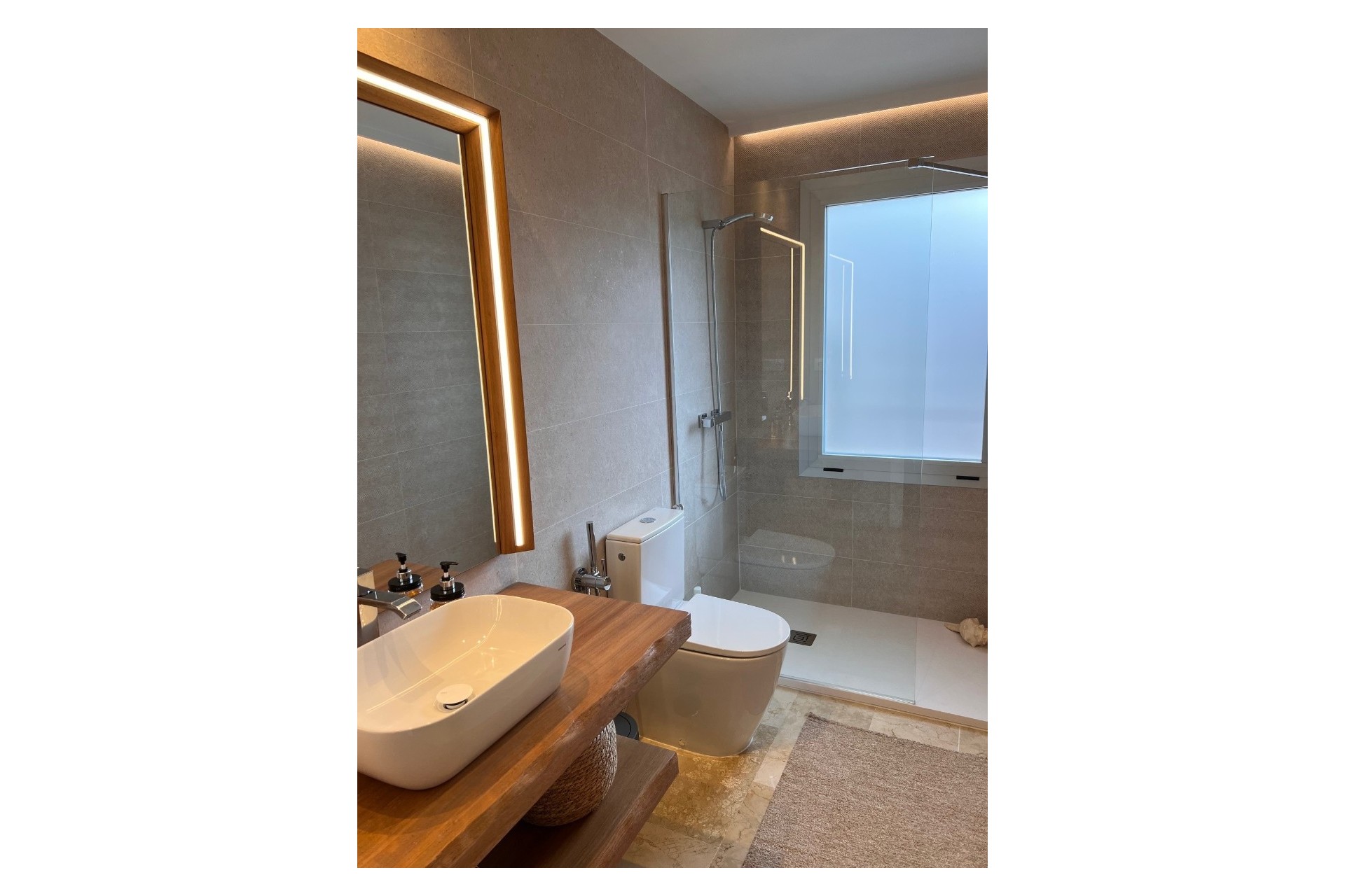 Wynajem długoterminowy - Apartament -
Altea