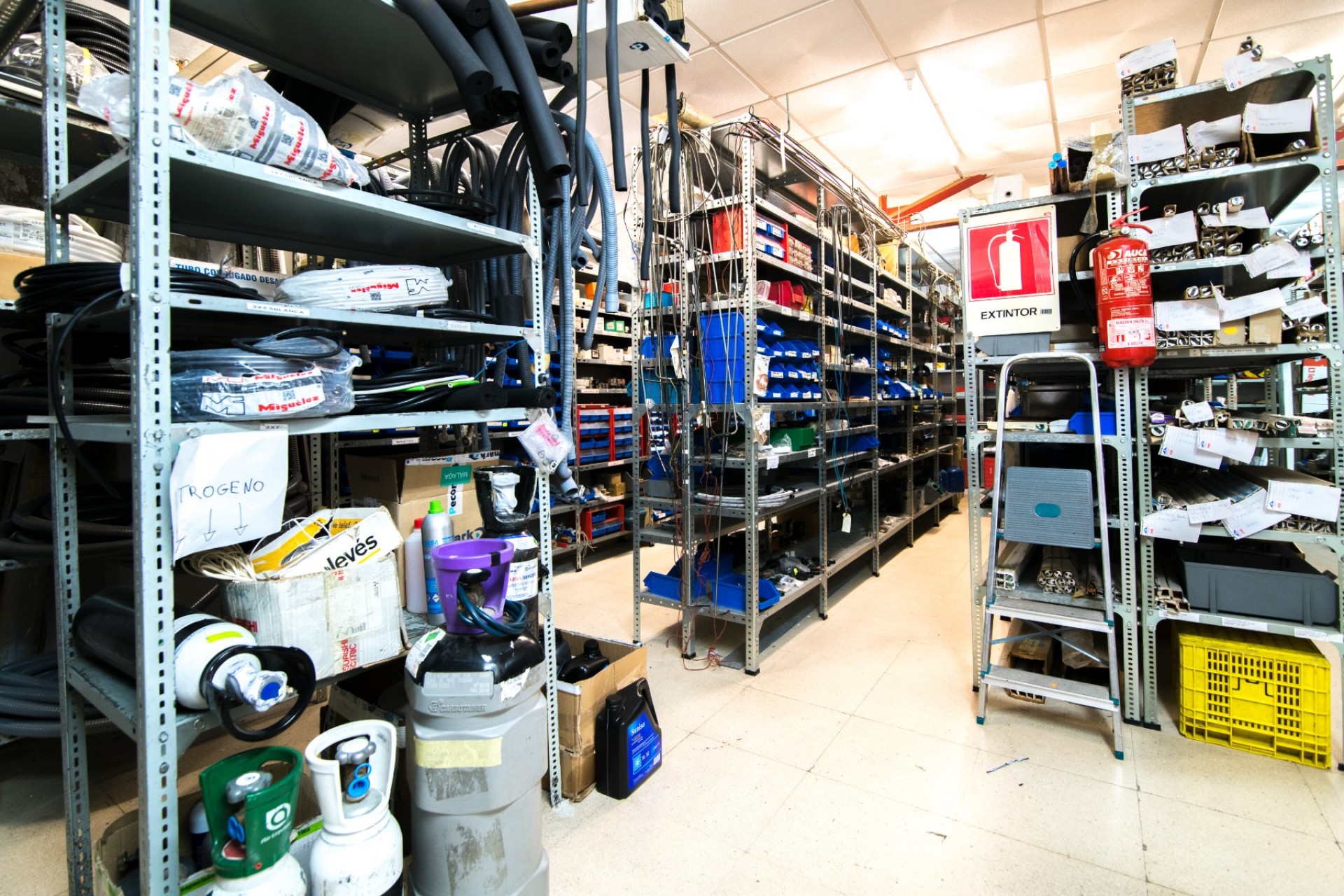 Wynajem długoterminowy - Komercyjne -
Alfas del Pí