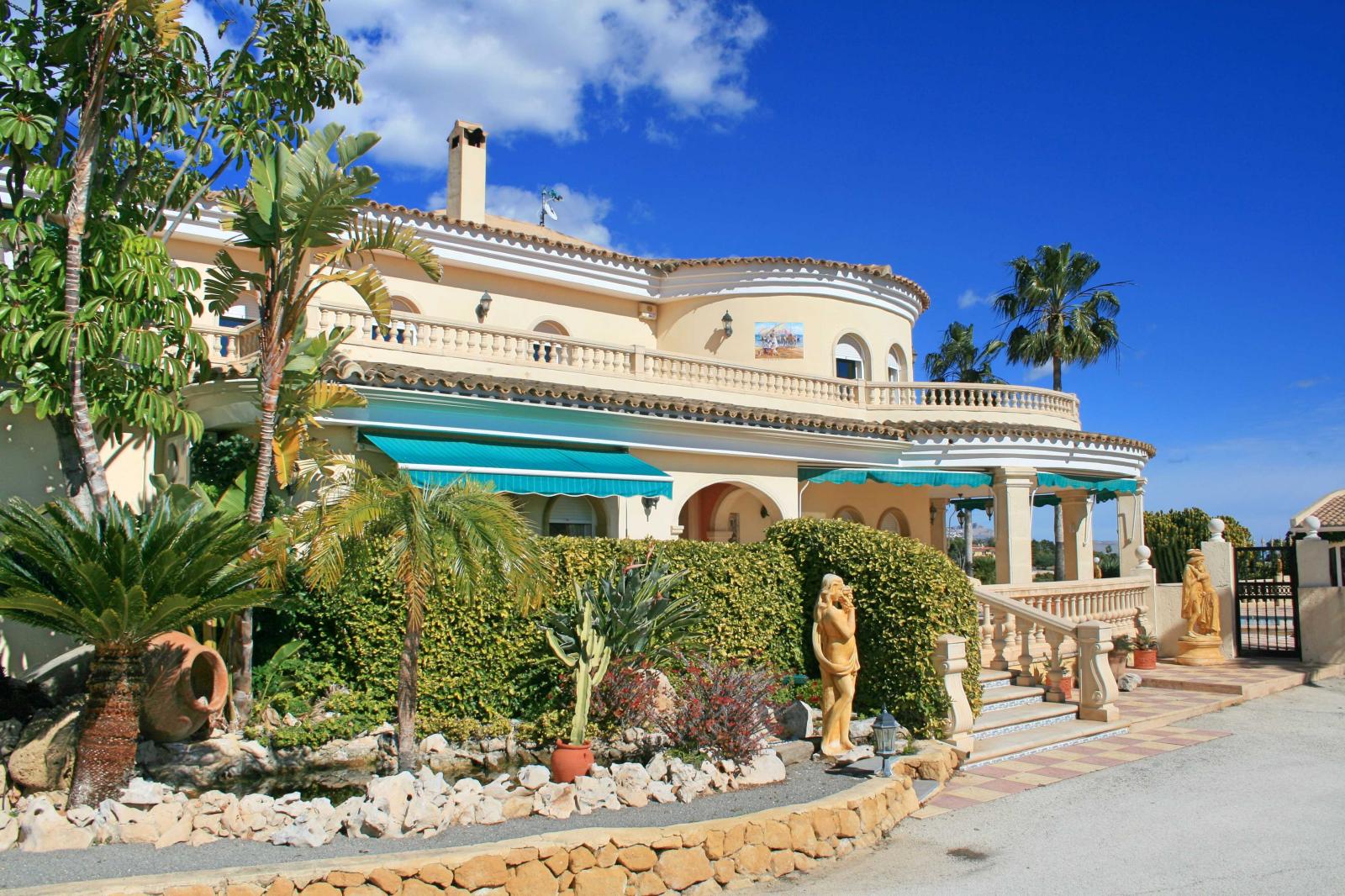 Venta. Villa / Chalet en Alfaz del Pi
