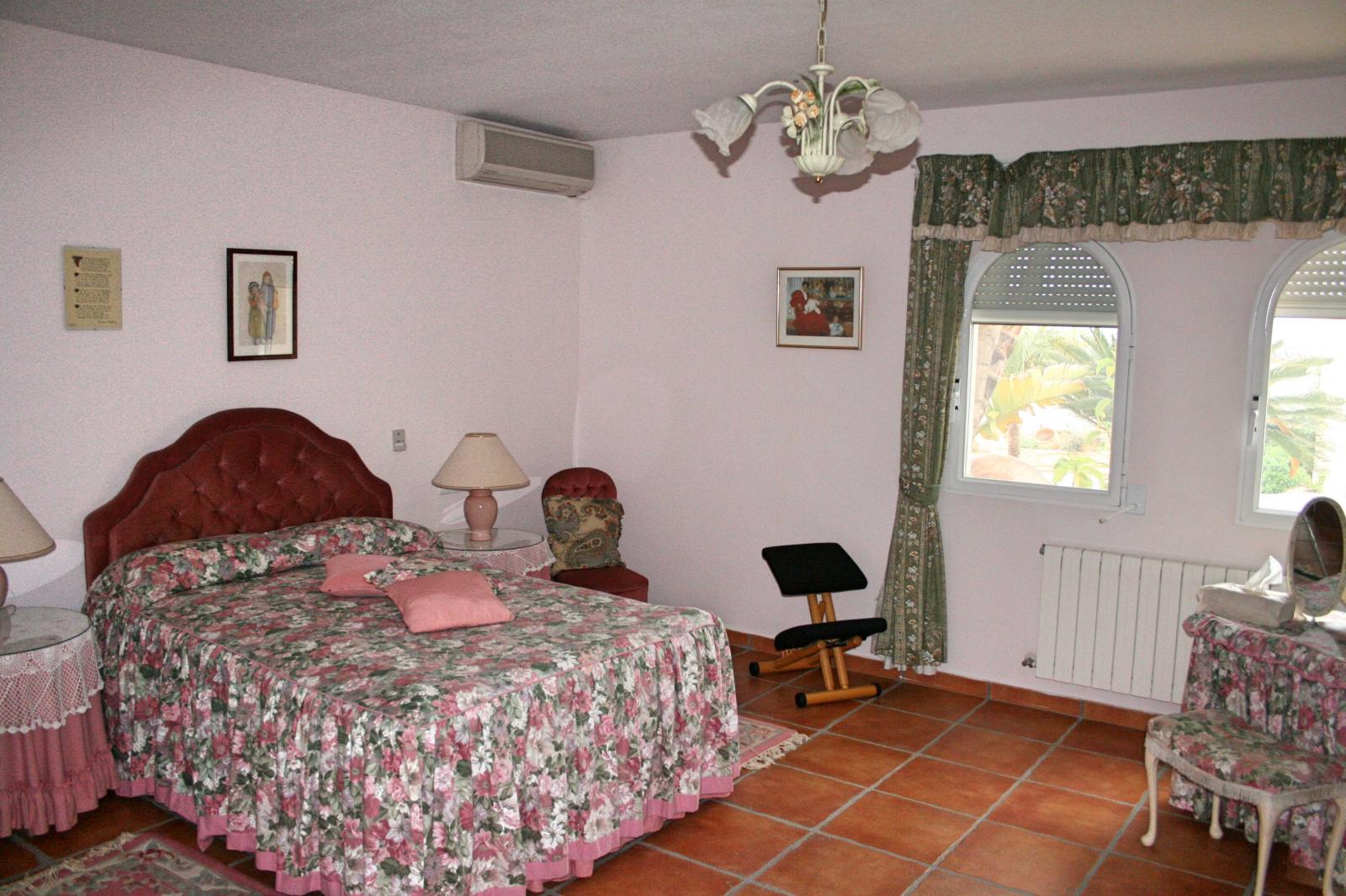 Venta. Villa / Chalet en Alfaz del Pi