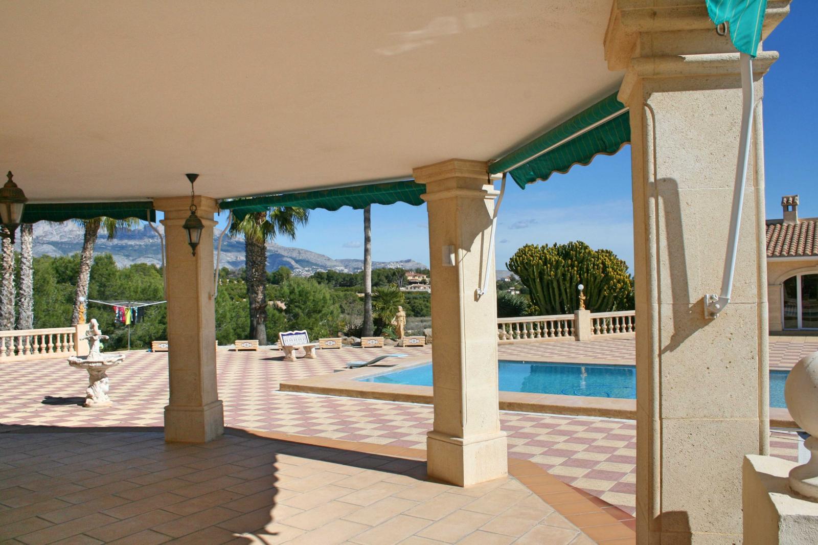 Venta. Villa / Chalet en Alfaz del Pi