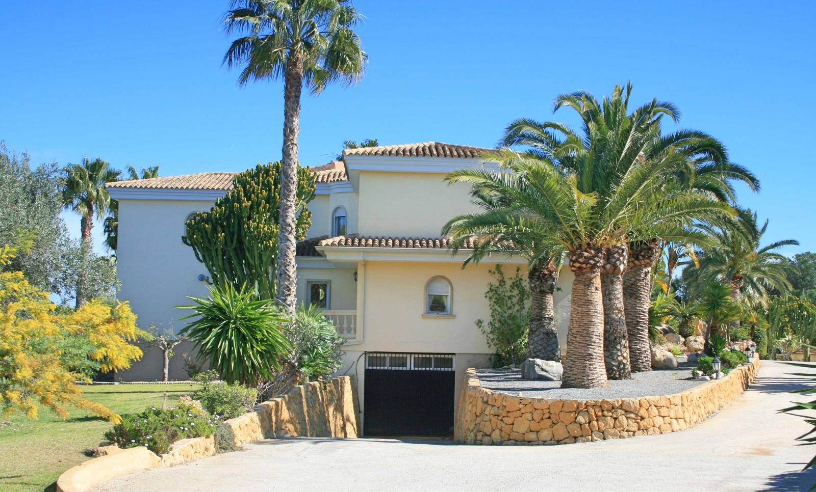 Venta. Villa / Chalet en Alfaz del Pi