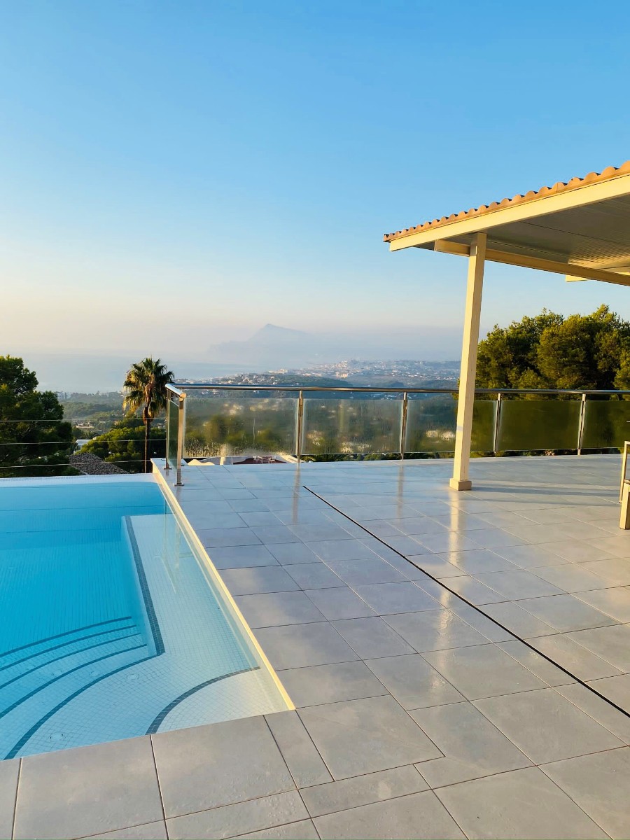 Verkauf. Villa in Altea
