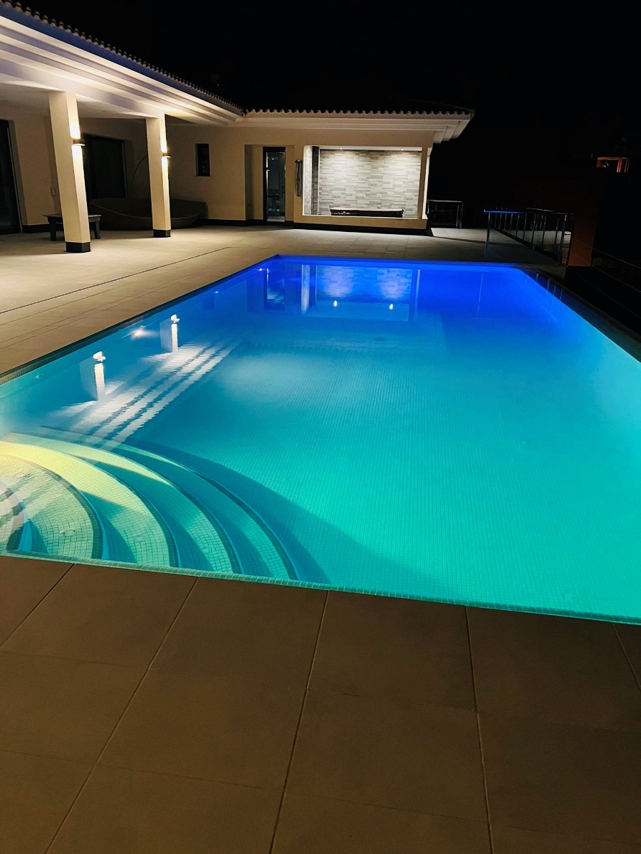 Verkauf. Villa in Altea