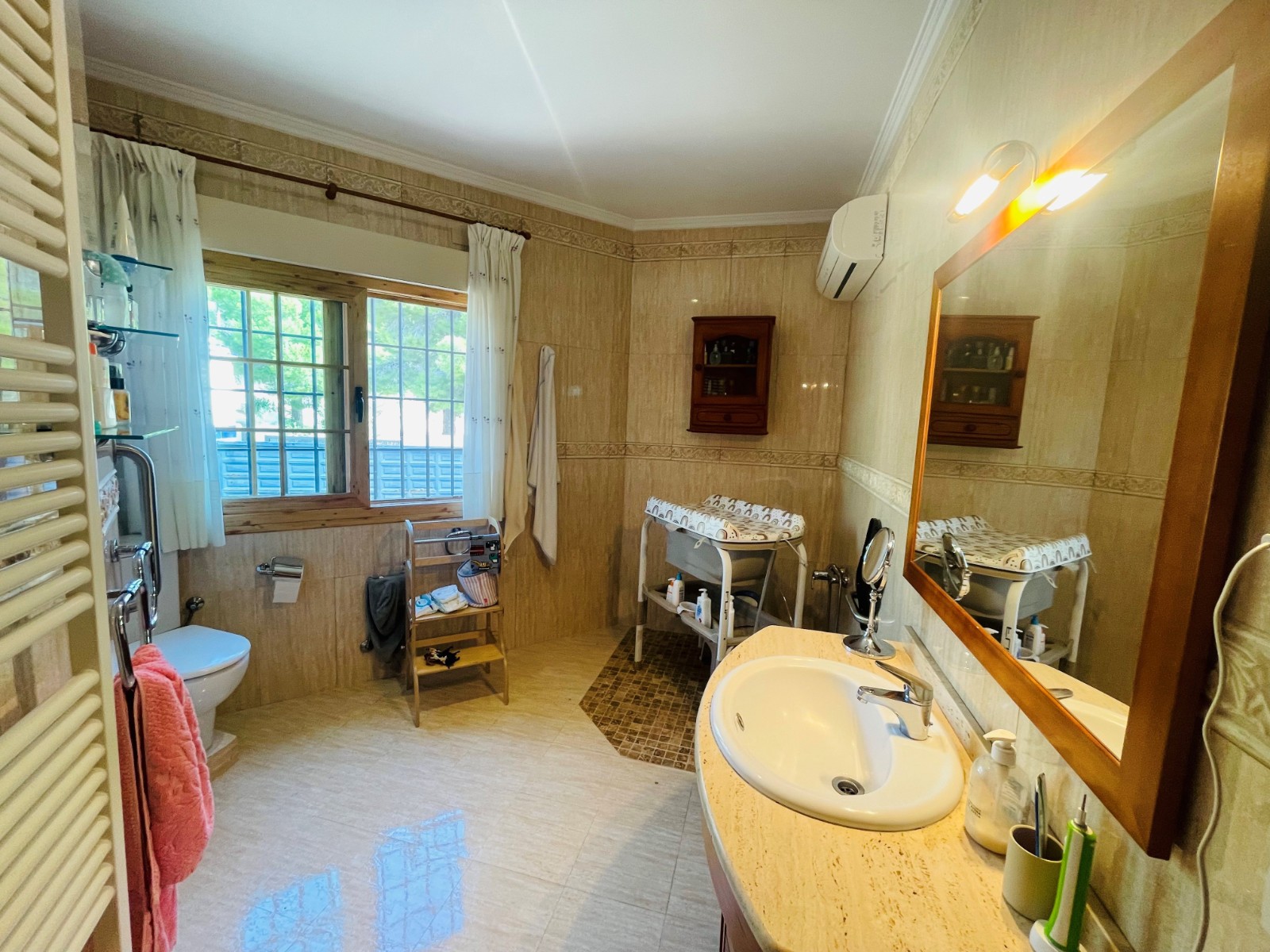 Venta. Chalet/Villa en Altea