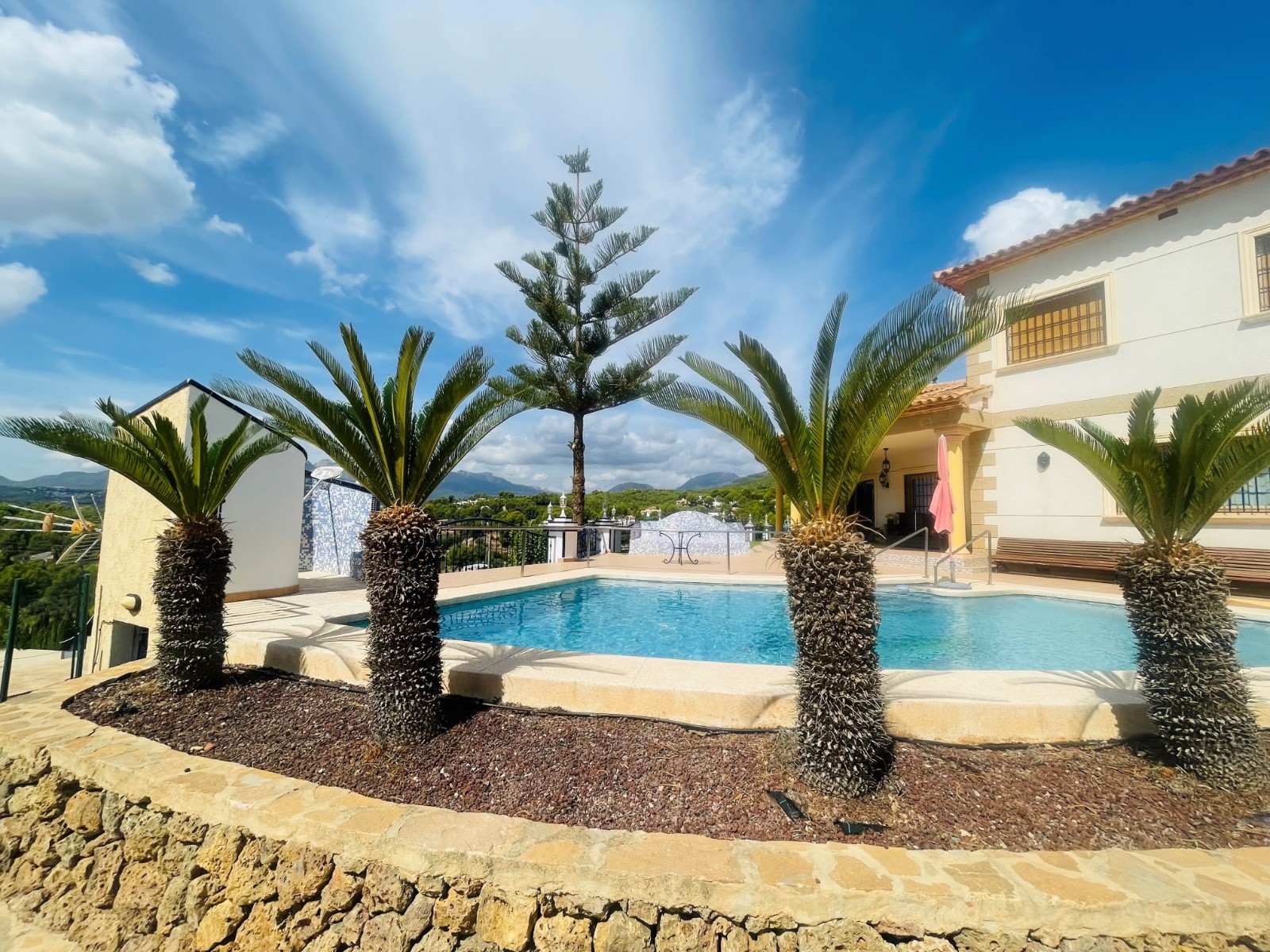 Venta. Chalet/Villa en Altea