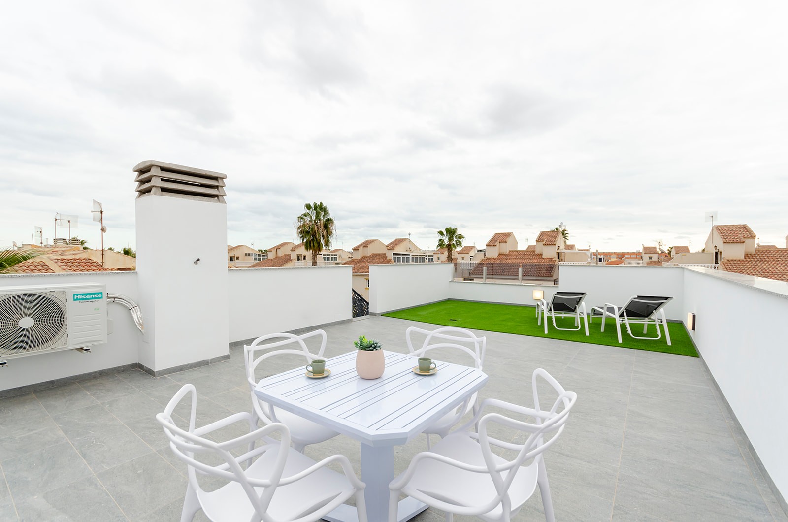 Venta. Chalet/Villa en Torrevieja