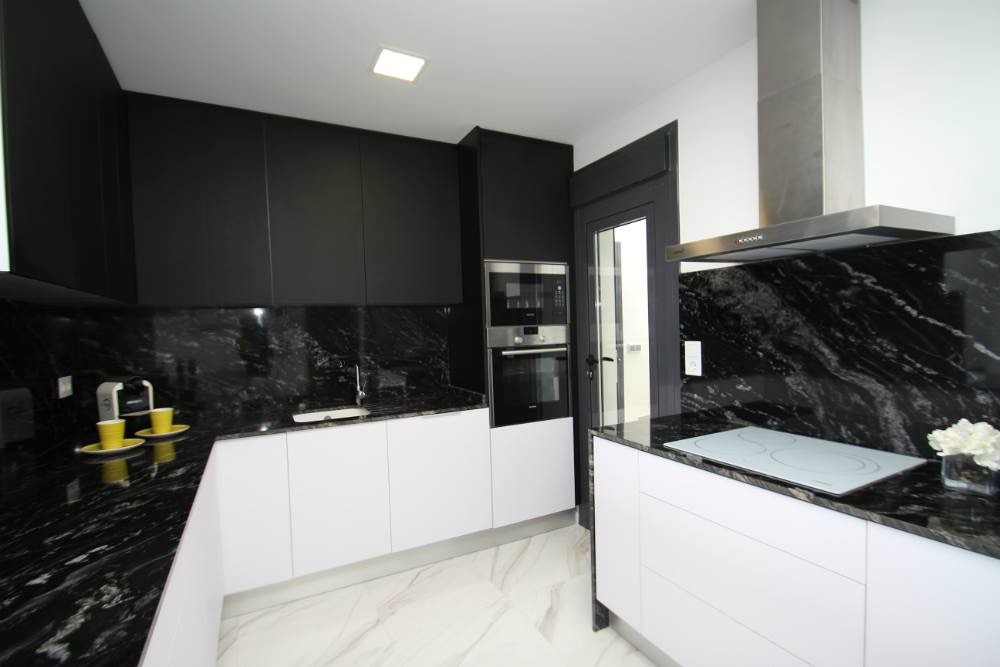 For Sale. Villa in Alicante