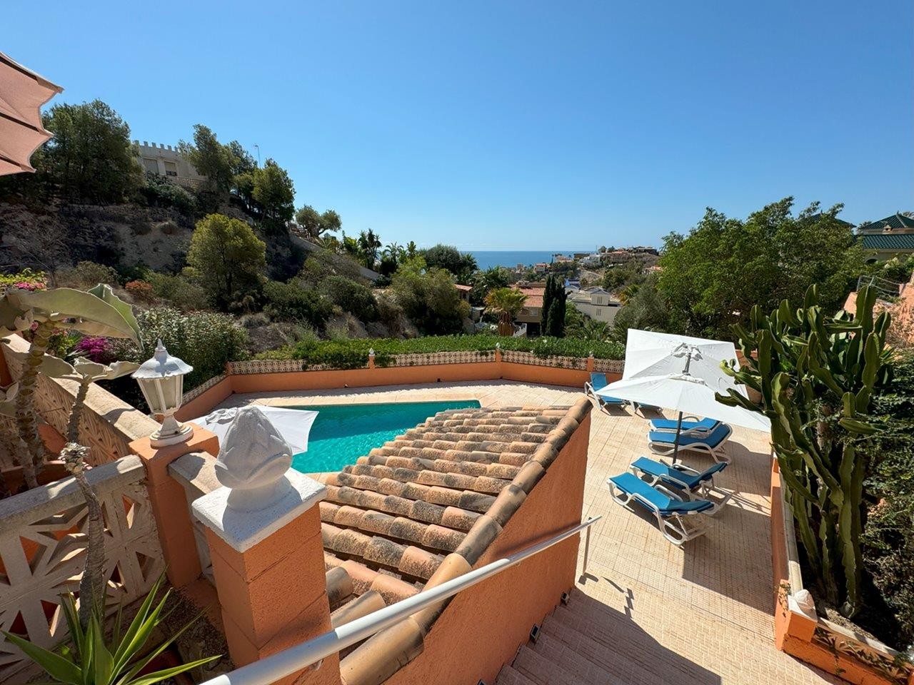 Venta. Chalet/Villa en El Campello