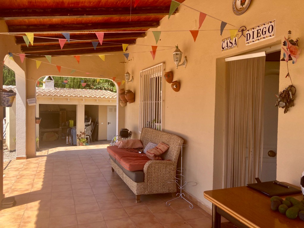 Verkauf. Finca in Callosa de Ensarriá