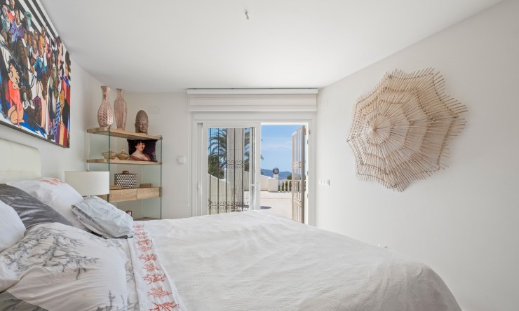 Resale - Villa -
Altea