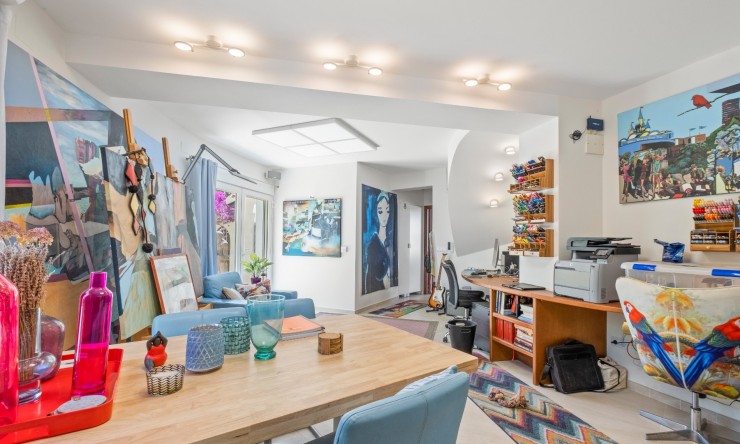 Resale - Villa -
Altea