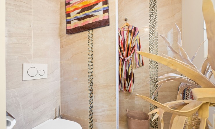 Resale - Villa -
Altea