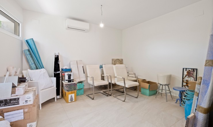 Resale - Villa -
Altea