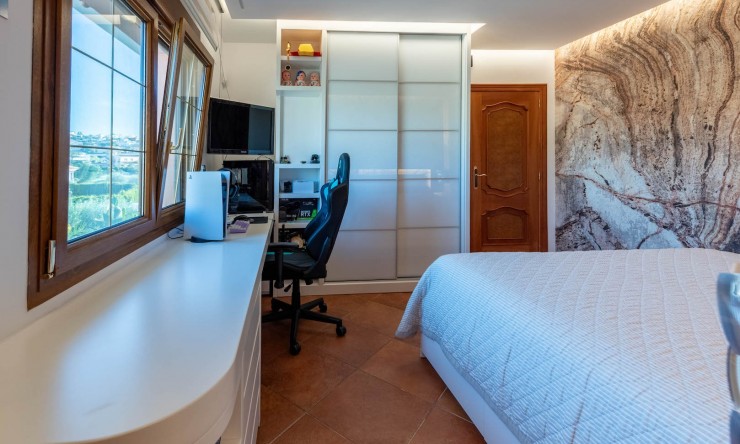 Rynek Wtórny - Willa -
Calpe