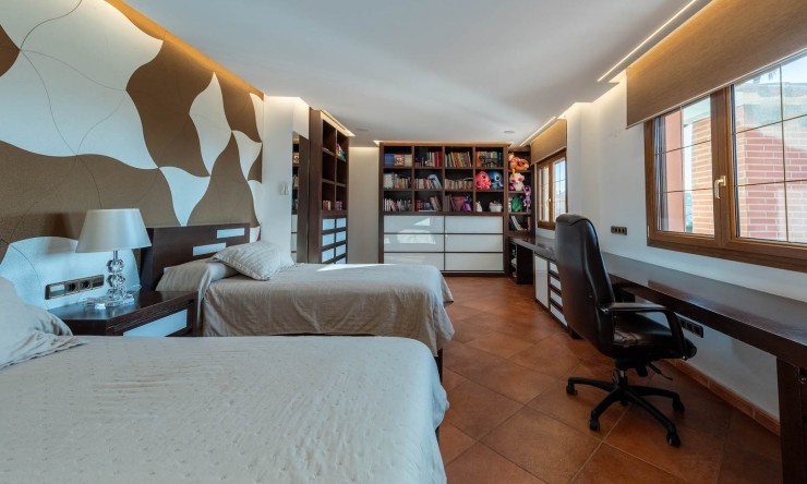 Rynek Wtórny - Willa -
Calpe