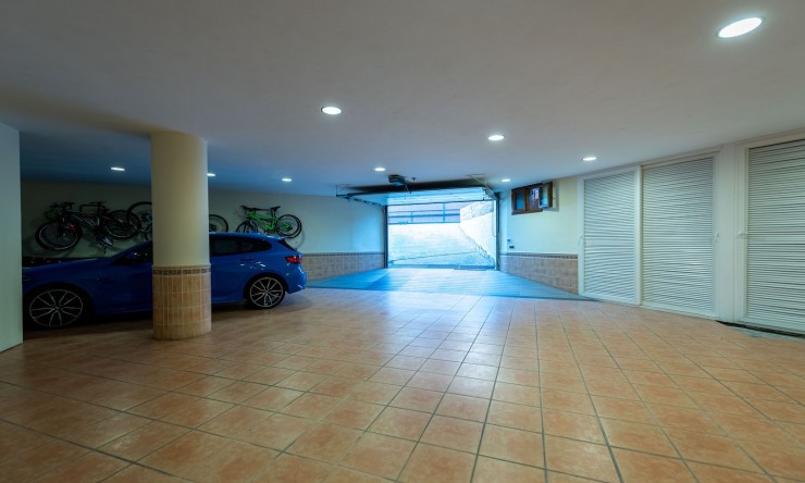 Rynek Wtórny - Willa -
Calpe