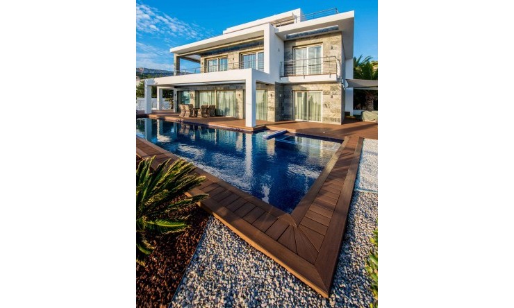 Wiederverkauf - Villa -
Calpe