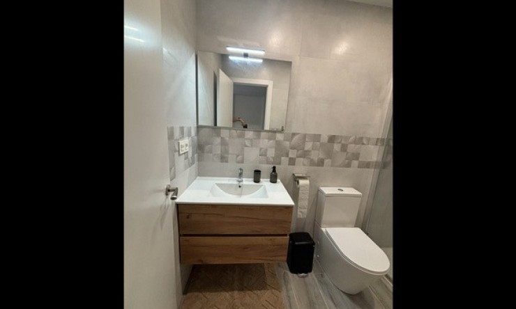 Rynek Wtórny - Apartament -
Benidorm