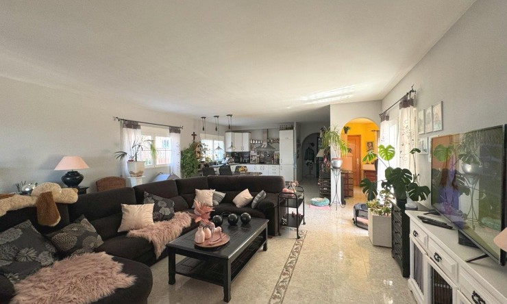 Rynek Wtórny - Willa -
Campello