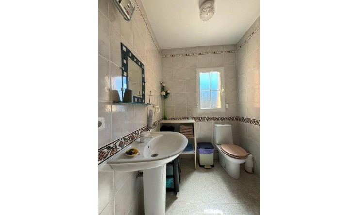 Rynek Wtórny - Willa -
Campello