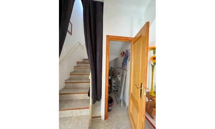 Rynek Wtórny - Willa -
Campello