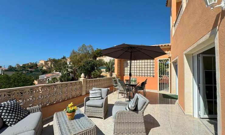 Rynek Wtórny - Willa -
Campello