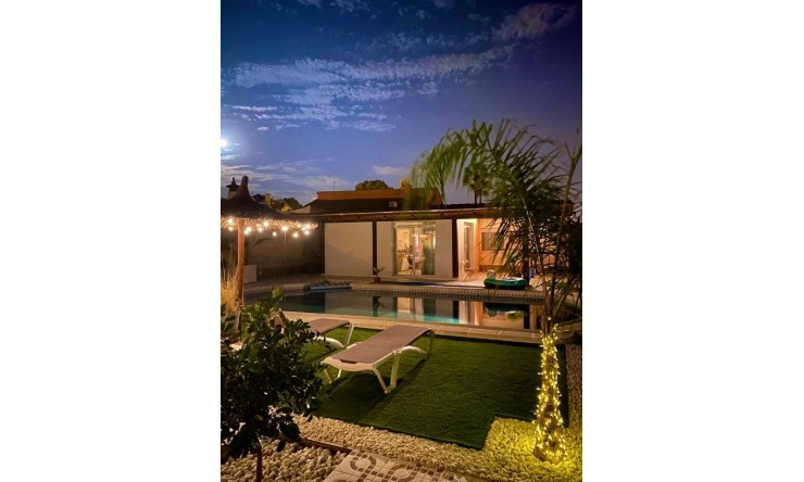 Resale - Villa -
Ciudad Quesada