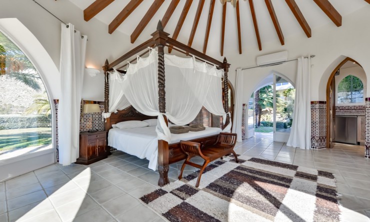 Reventa - Villa -
Altea