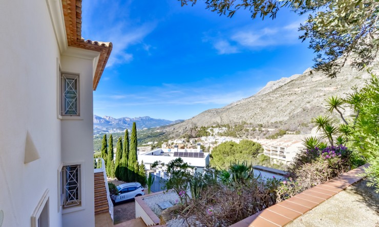 Reventa - Villa -
Altea - Sierra de Altea