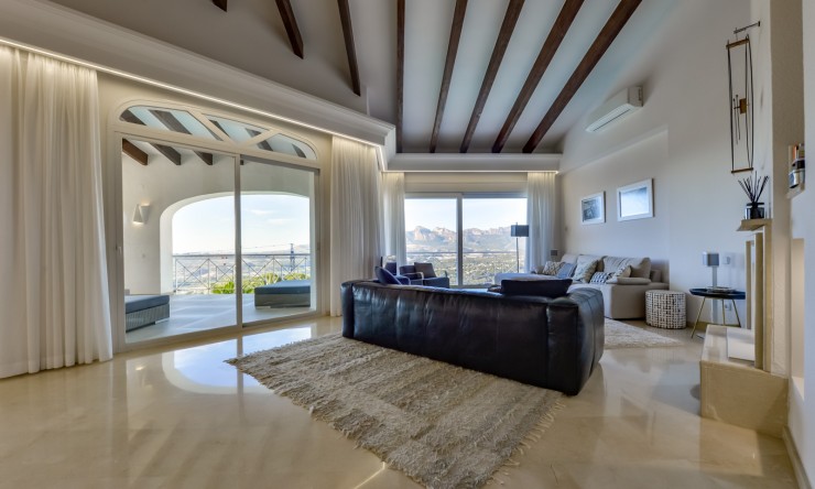 Resale - Villa -
Altea - Sierra de Altea