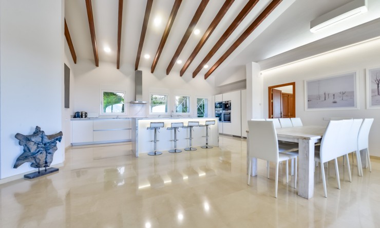 Resale - Villa -
Altea - Sierra de Altea