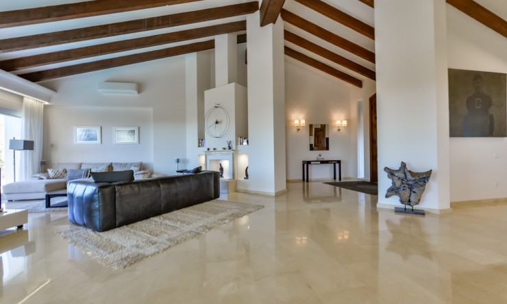 Reventa - Villa -
Altea - Sierra de Altea