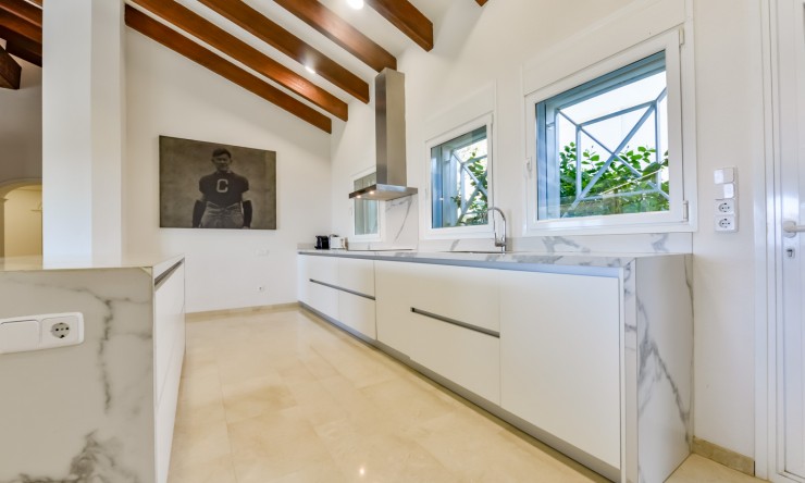 Resale - Villa -
Altea - Sierra de Altea