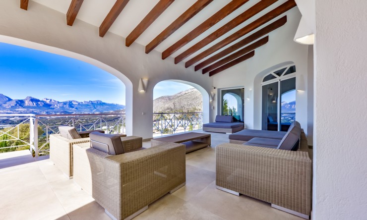 Resale - Villa -
Altea - Sierra de Altea