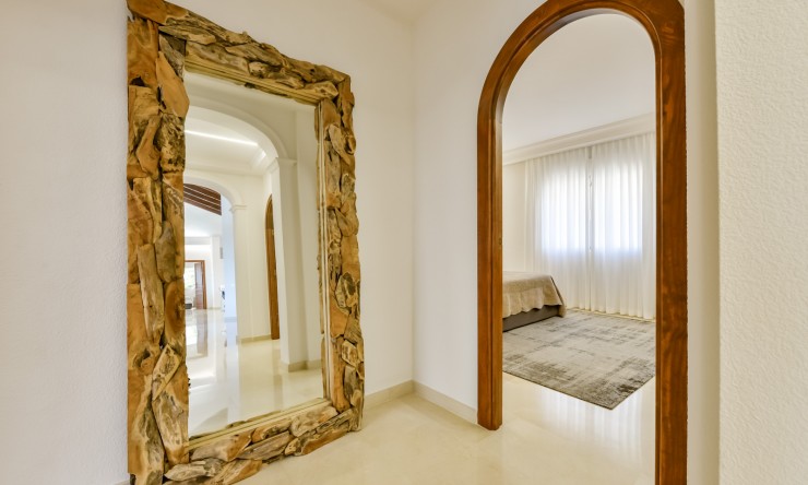 Resale - Villa -
Altea - Sierra de Altea