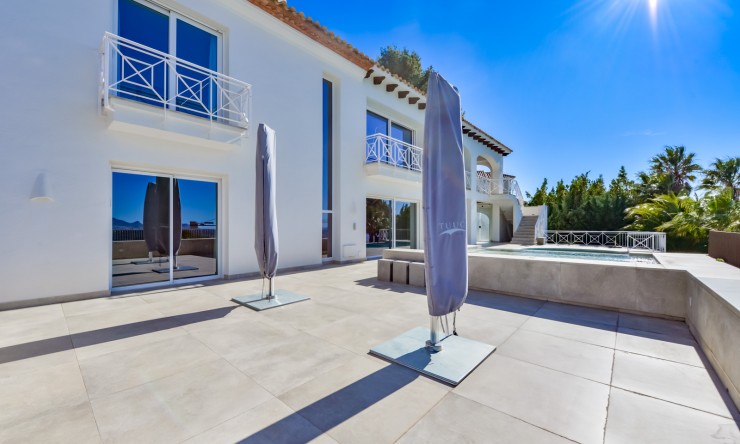 Resale - Villa -
Altea - Sierra de Altea