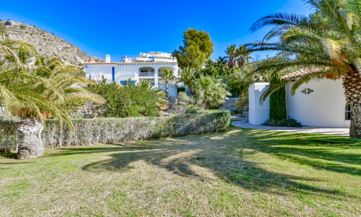 Rynek Wtórny - Willa -
Altea - Sierra de Altea