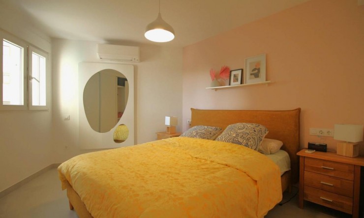 Resale - Apartment -
Calpe - Zona Levante - Playa Fossa