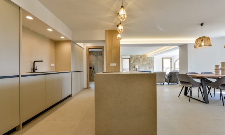 Herverkoop - Villa -
Altea