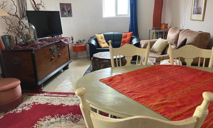 Resale - Villa -
La Nucía