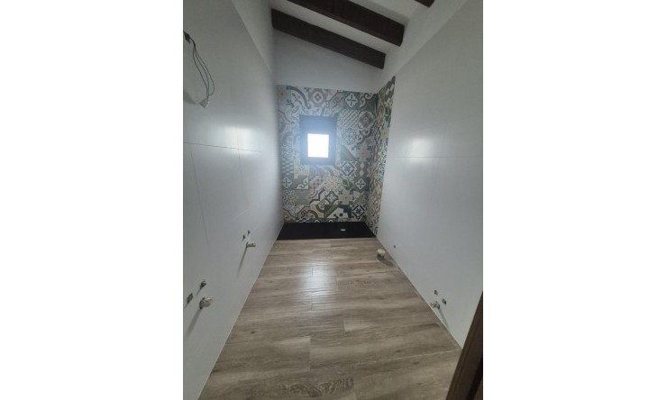 Resale - Villa -
Dolores